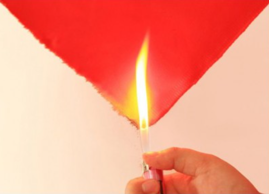 Cad iad na retardants lasair a úsáidtear go coitianta le haghaidh fabraicí?